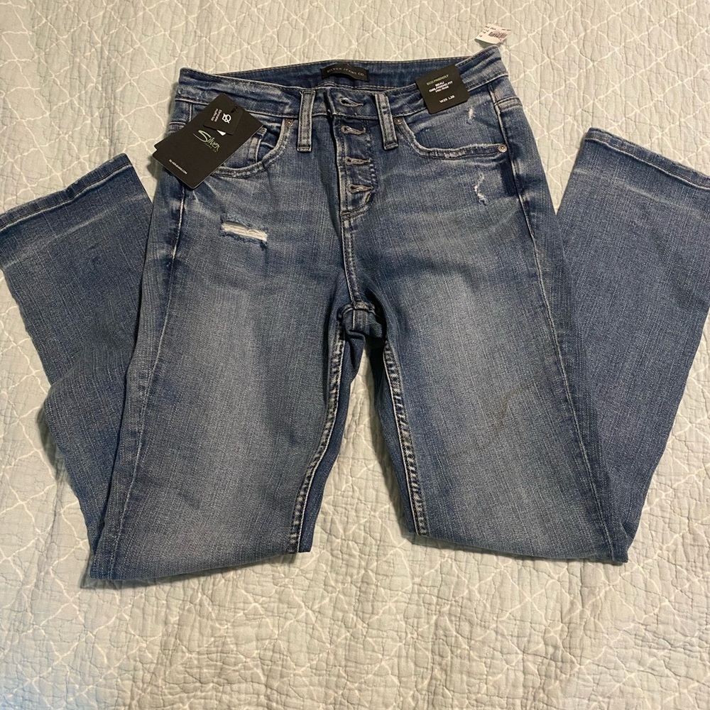 NWT Silver Jeans Beau size 25x28
